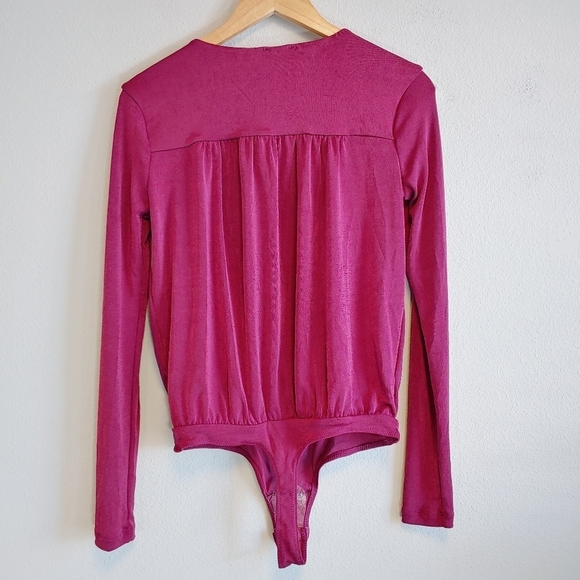 Intimately Free People Metallic Burgundy Turnt Thong Bodysuit Sz S - Picture 6 of 9